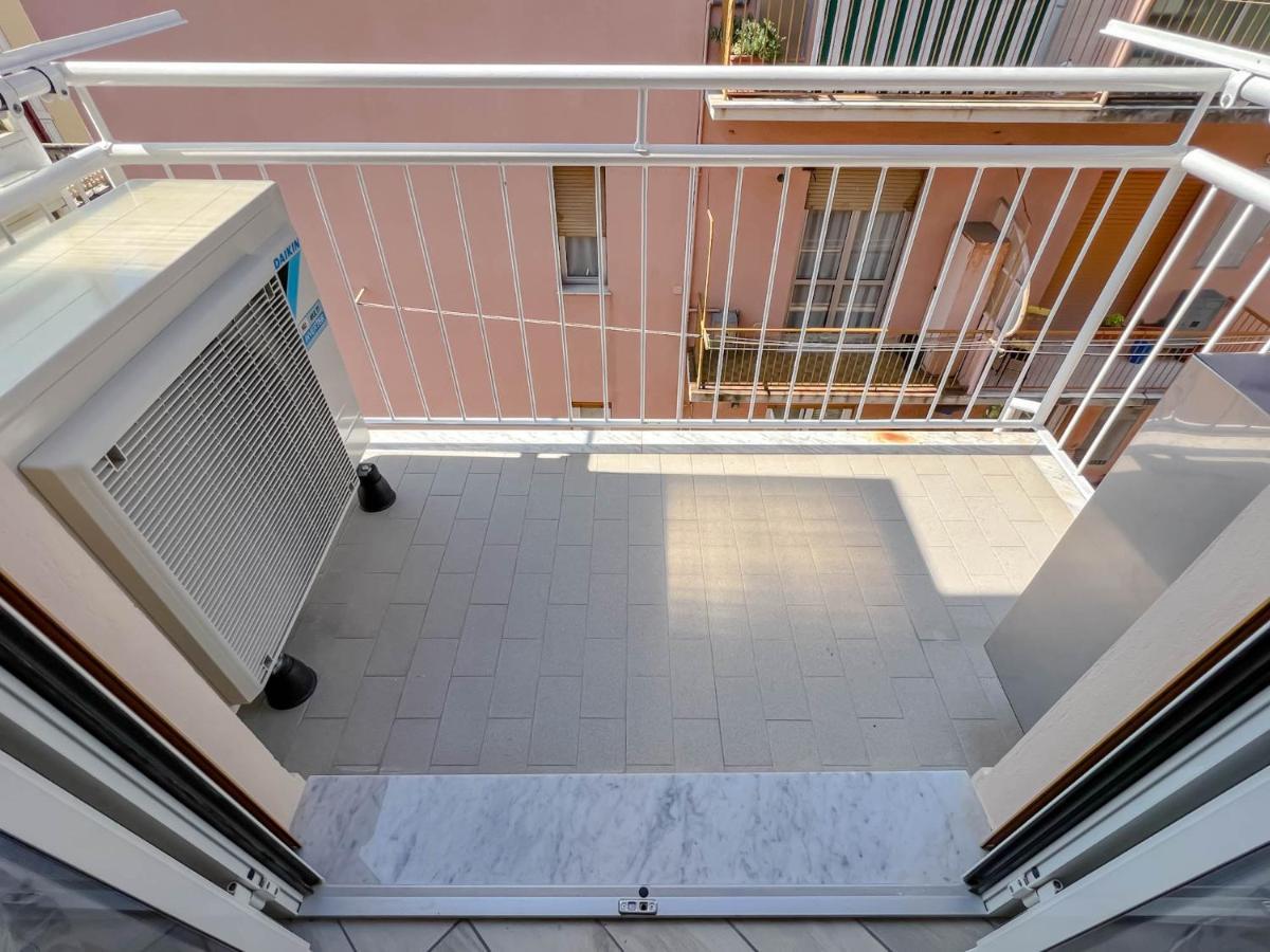Trilocale Super Ristrutturato Varazze Exterior foto